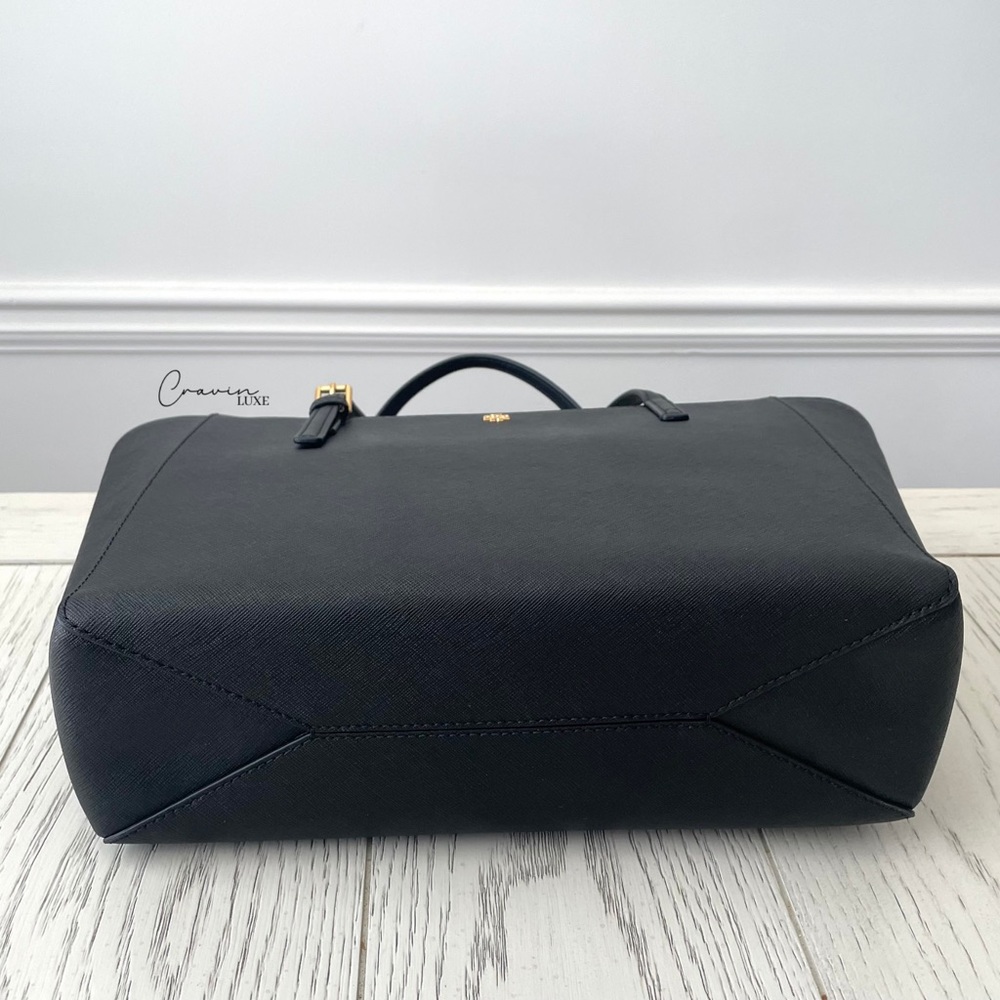 ❌❌SOLD❌❌New Tory Burch Emerson Tote Black - Picture 6 of 11